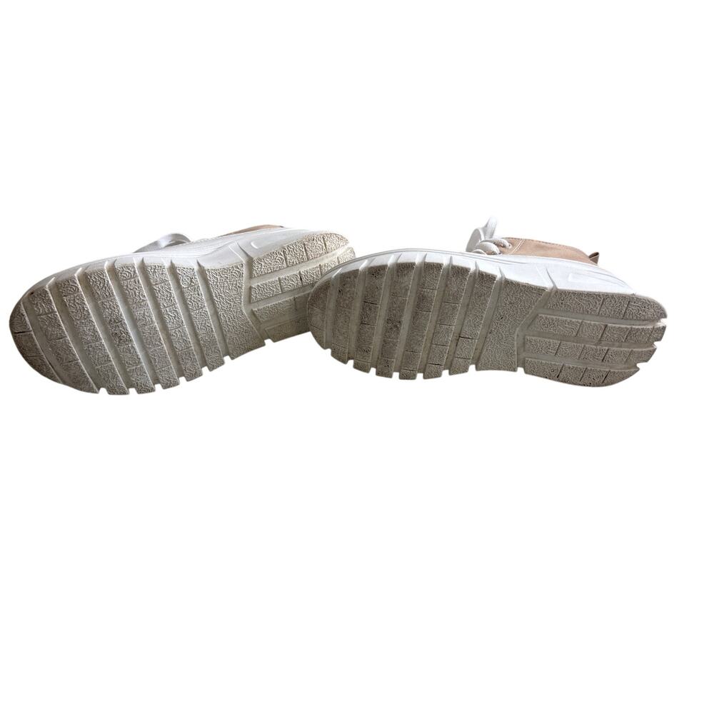 Beige Canvas Platform Sneakers Lug Sole Lace-Up Size 7 (Estimated) - Picture 9 of 9